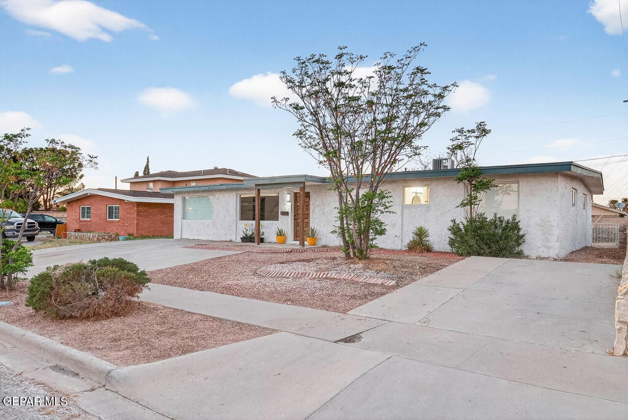 Main property image