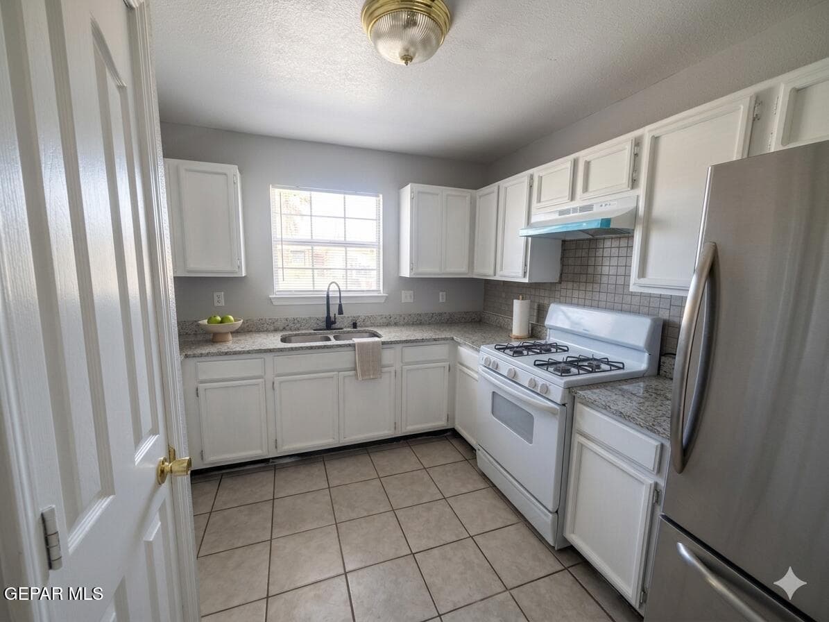 10281 Valle Del Mar Dr