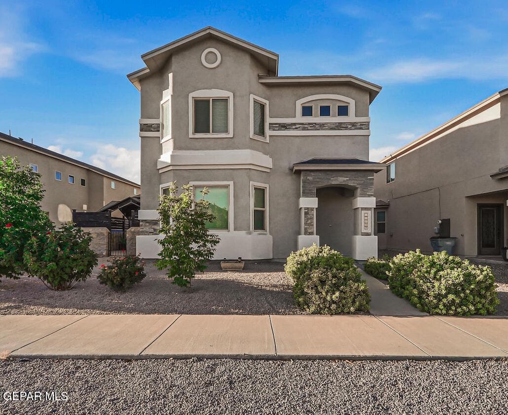 14433 Eastbrook Dr