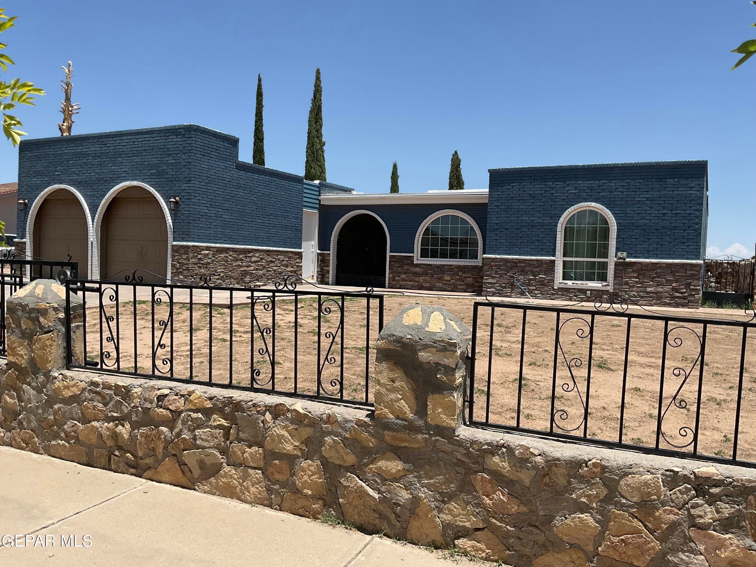 1516 Opossum Cir