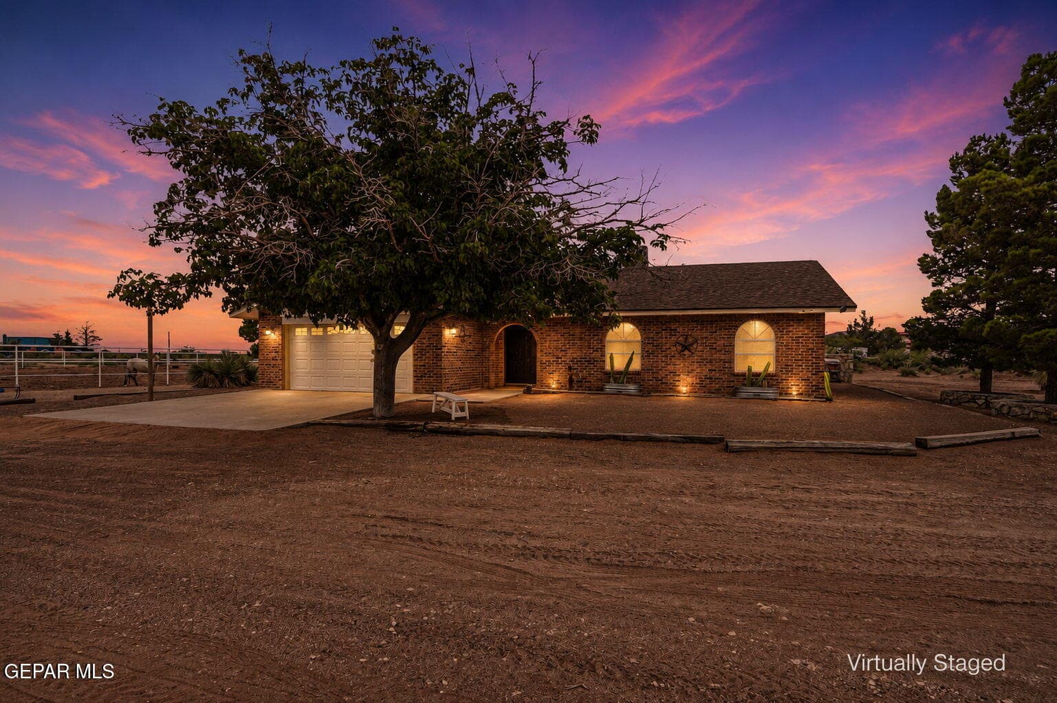 6375 Desert Willow Dr