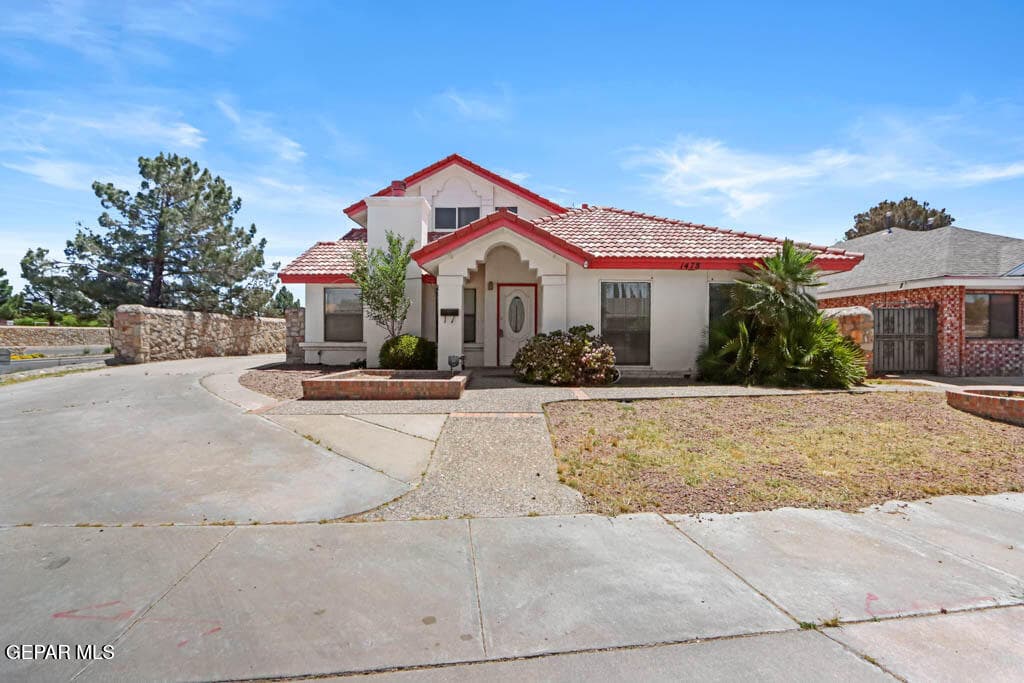 1478 Gene Torres Dr