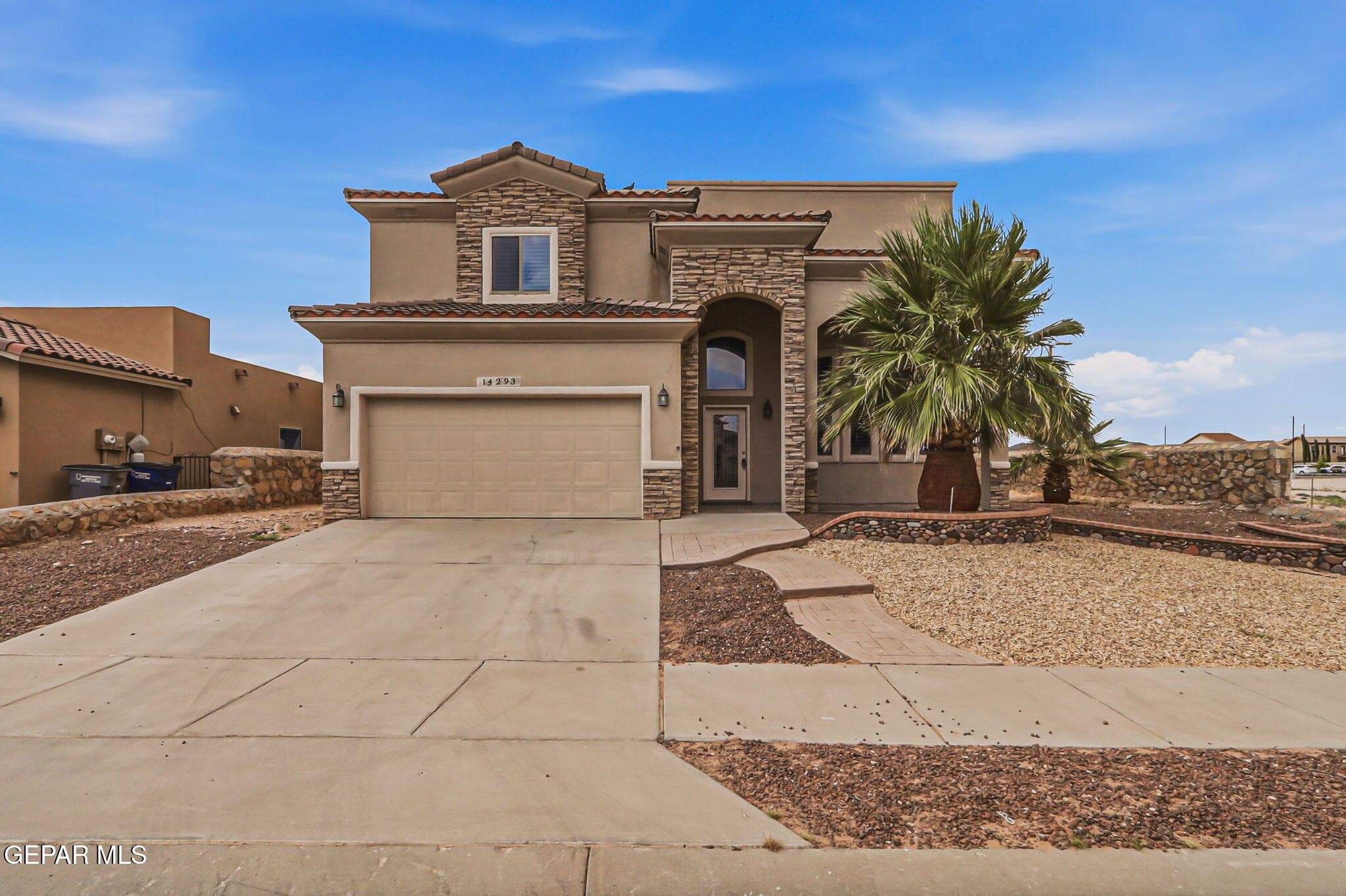 14293 Meadow Lk