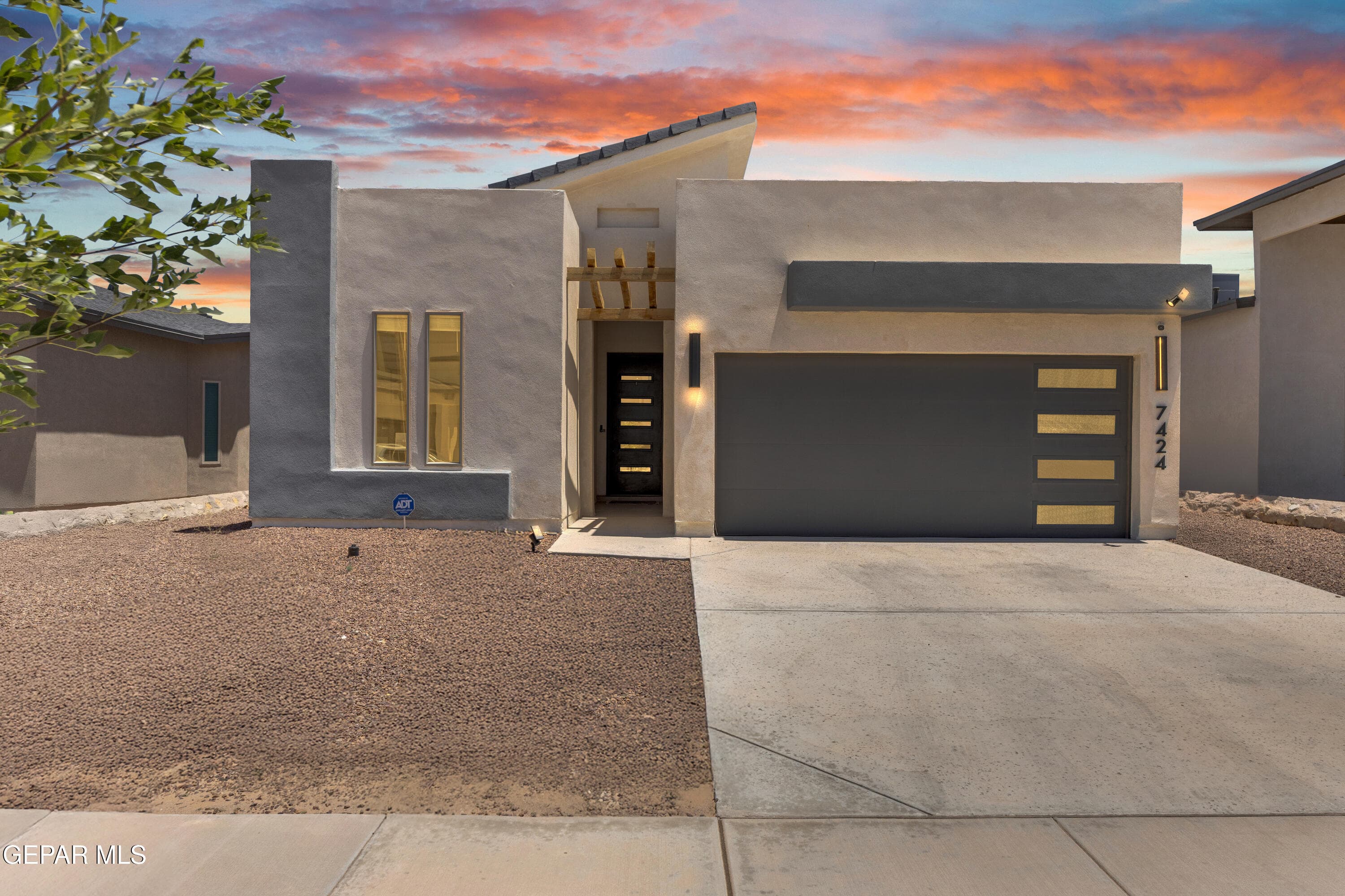 7424 Rio Rimac Dr