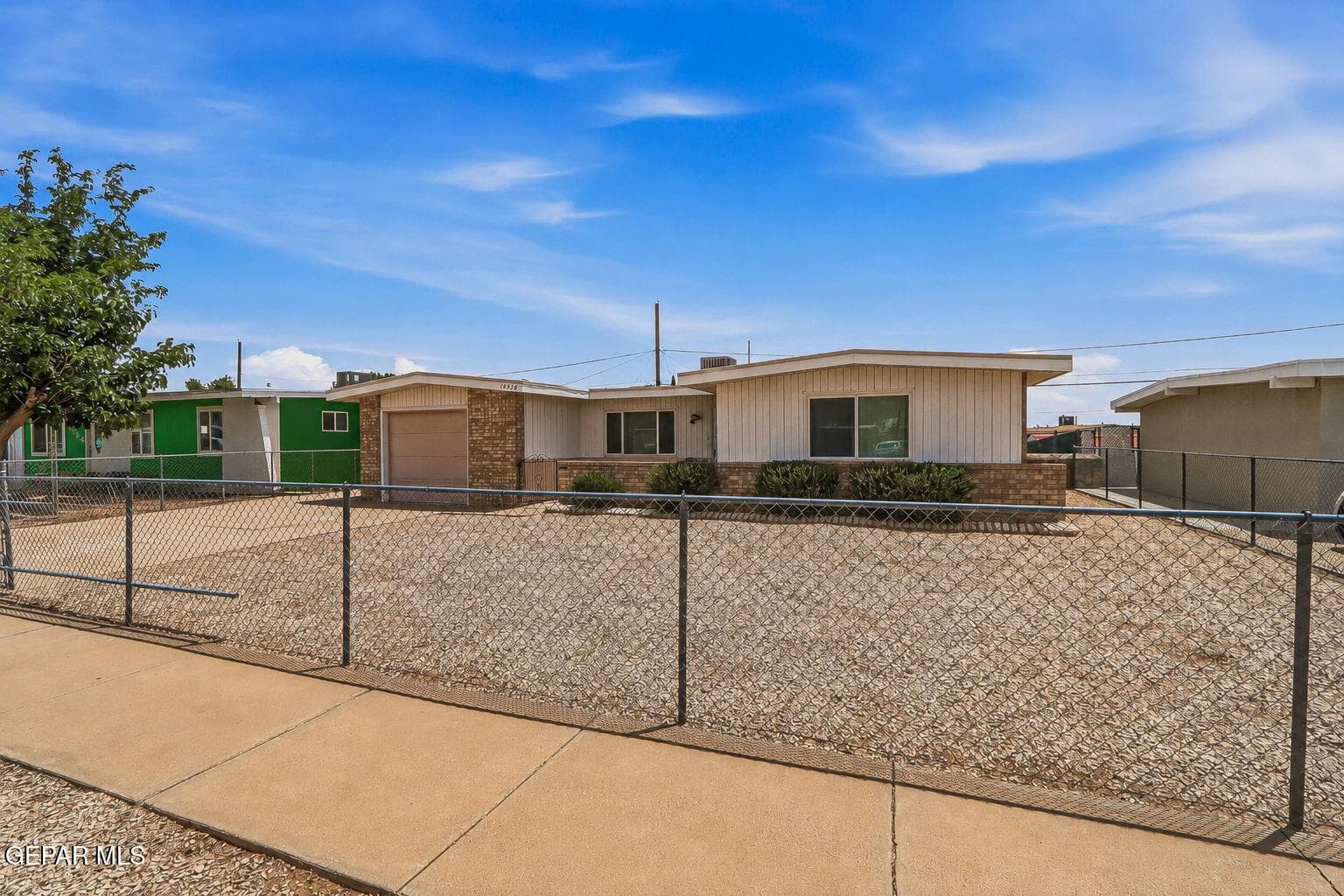 Main property image