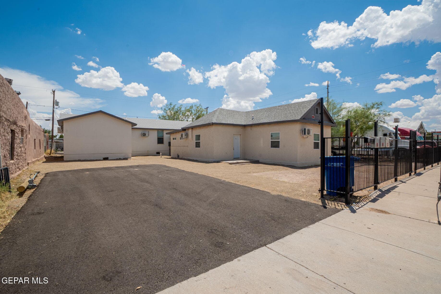 3212 Rosa Ave