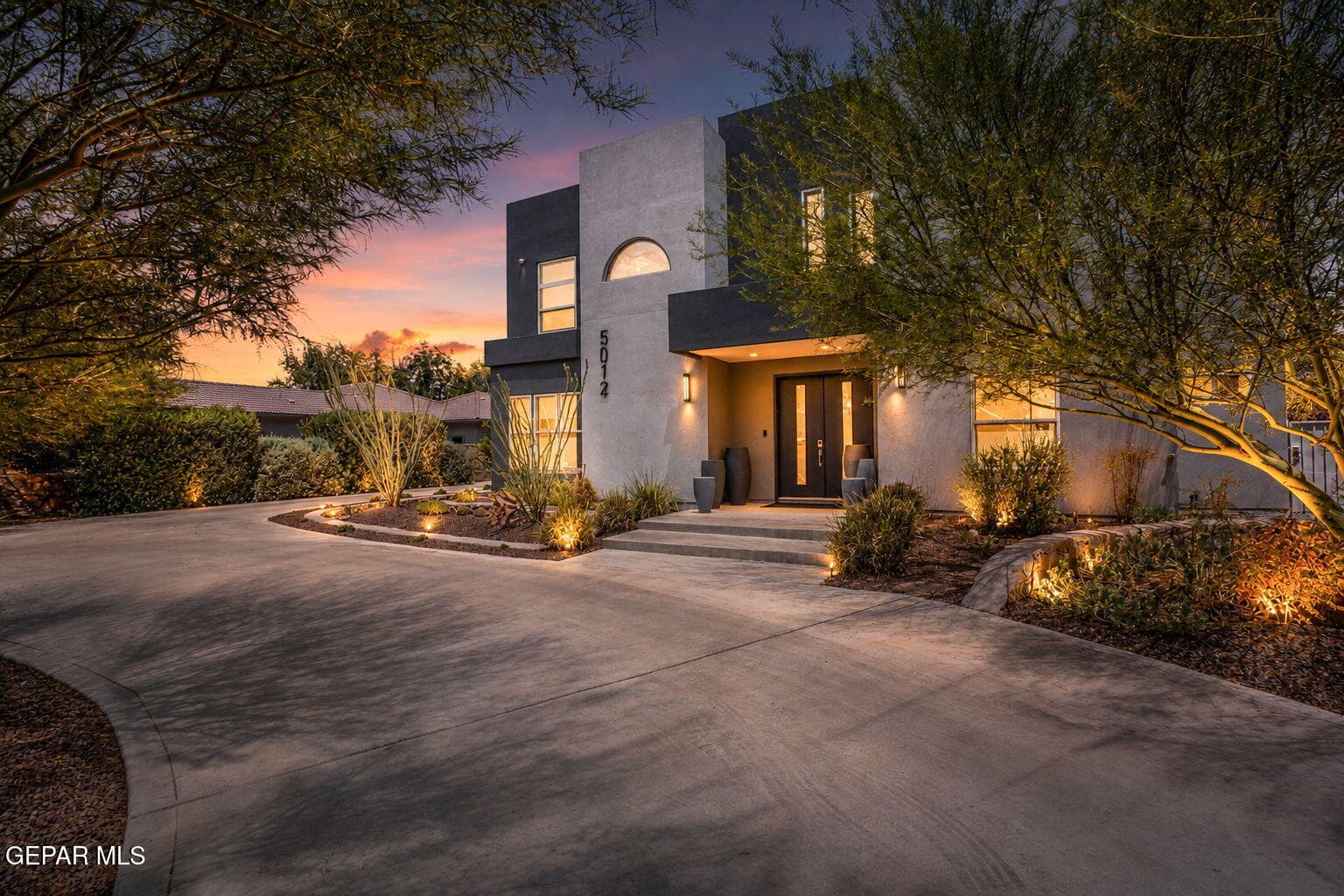5012 Amen Corner Dr
