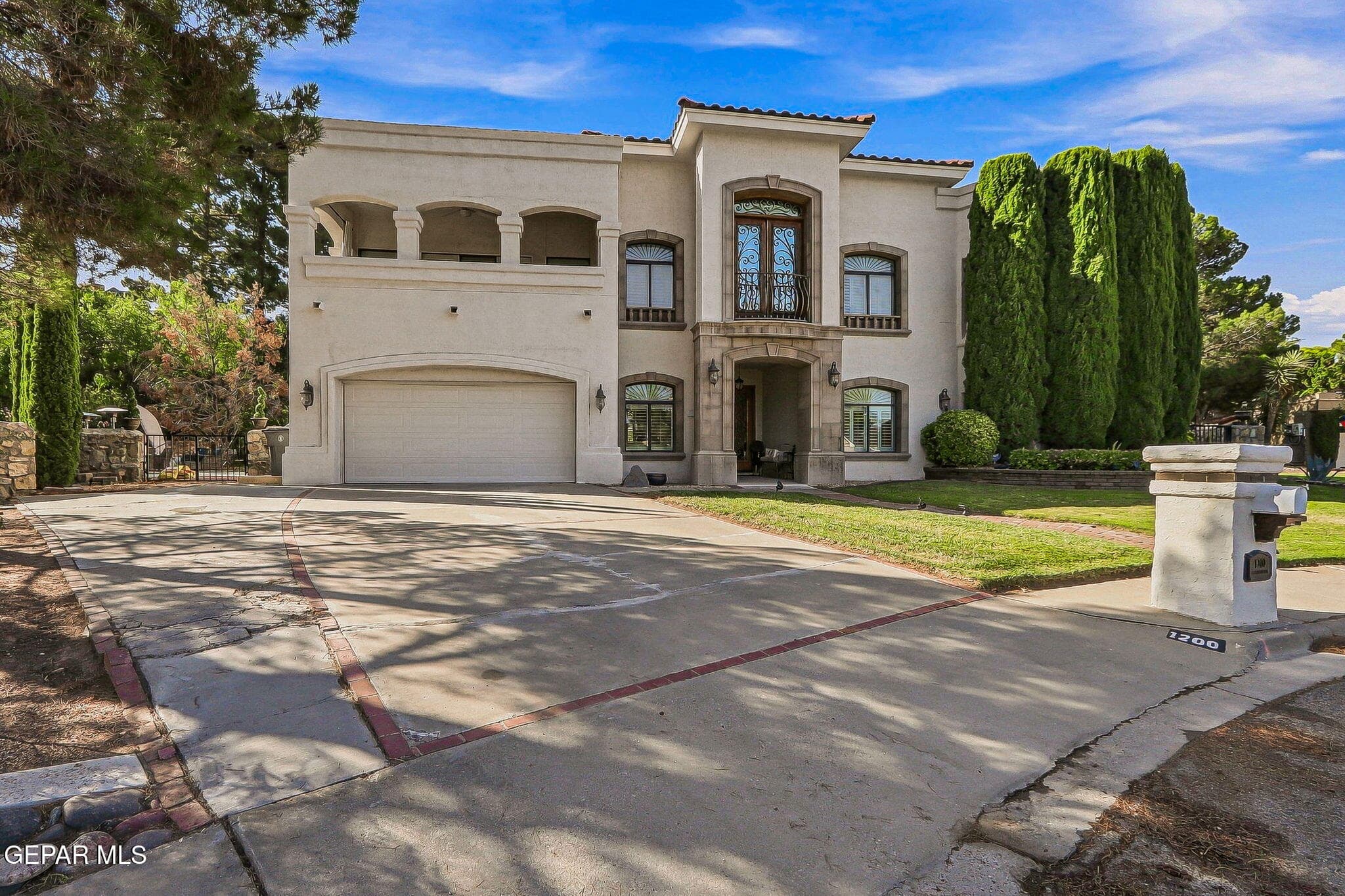 1200 Cerrito Bello Ln