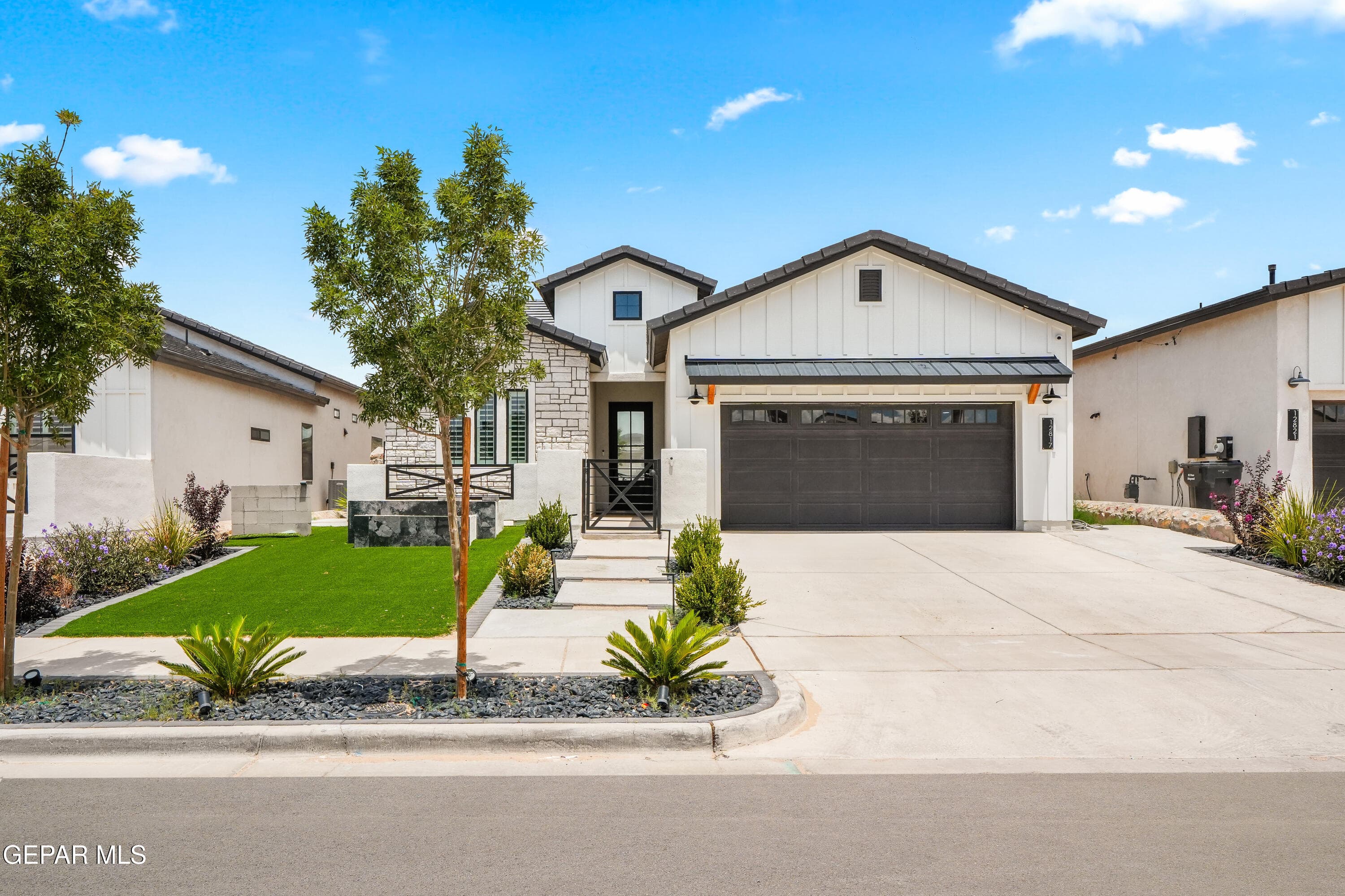 12817 Fredricksberg Ave