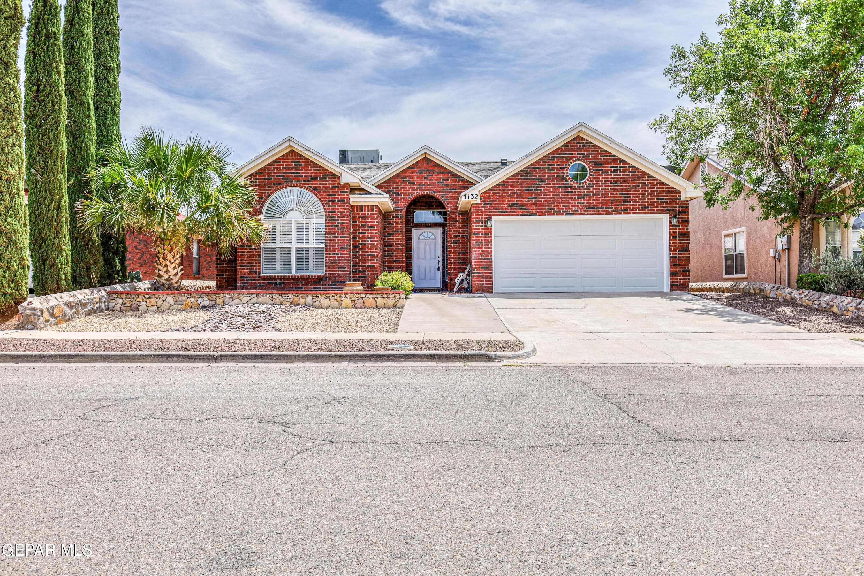 7132 Tierra Roja St