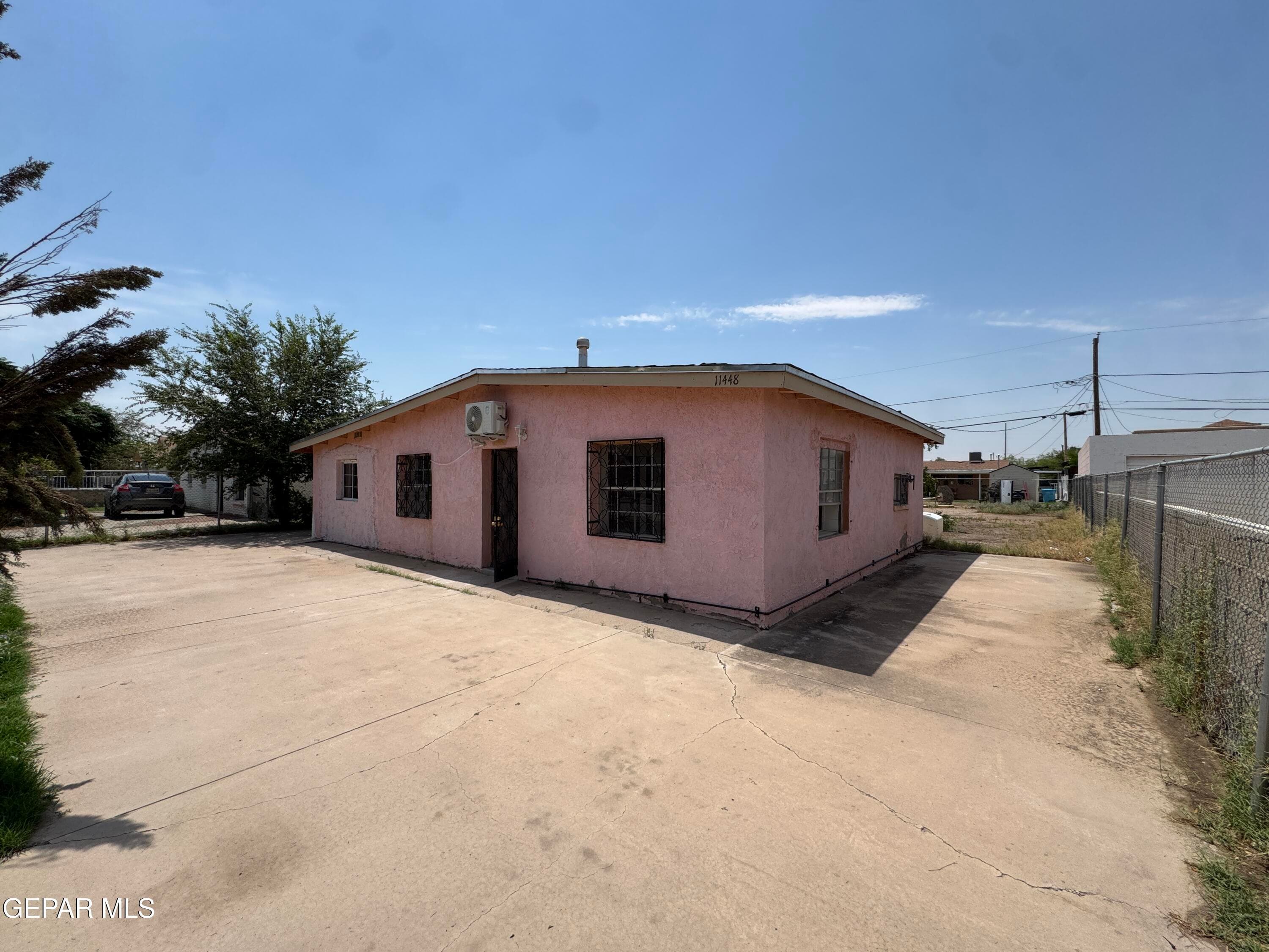 11448 Ernest Rd