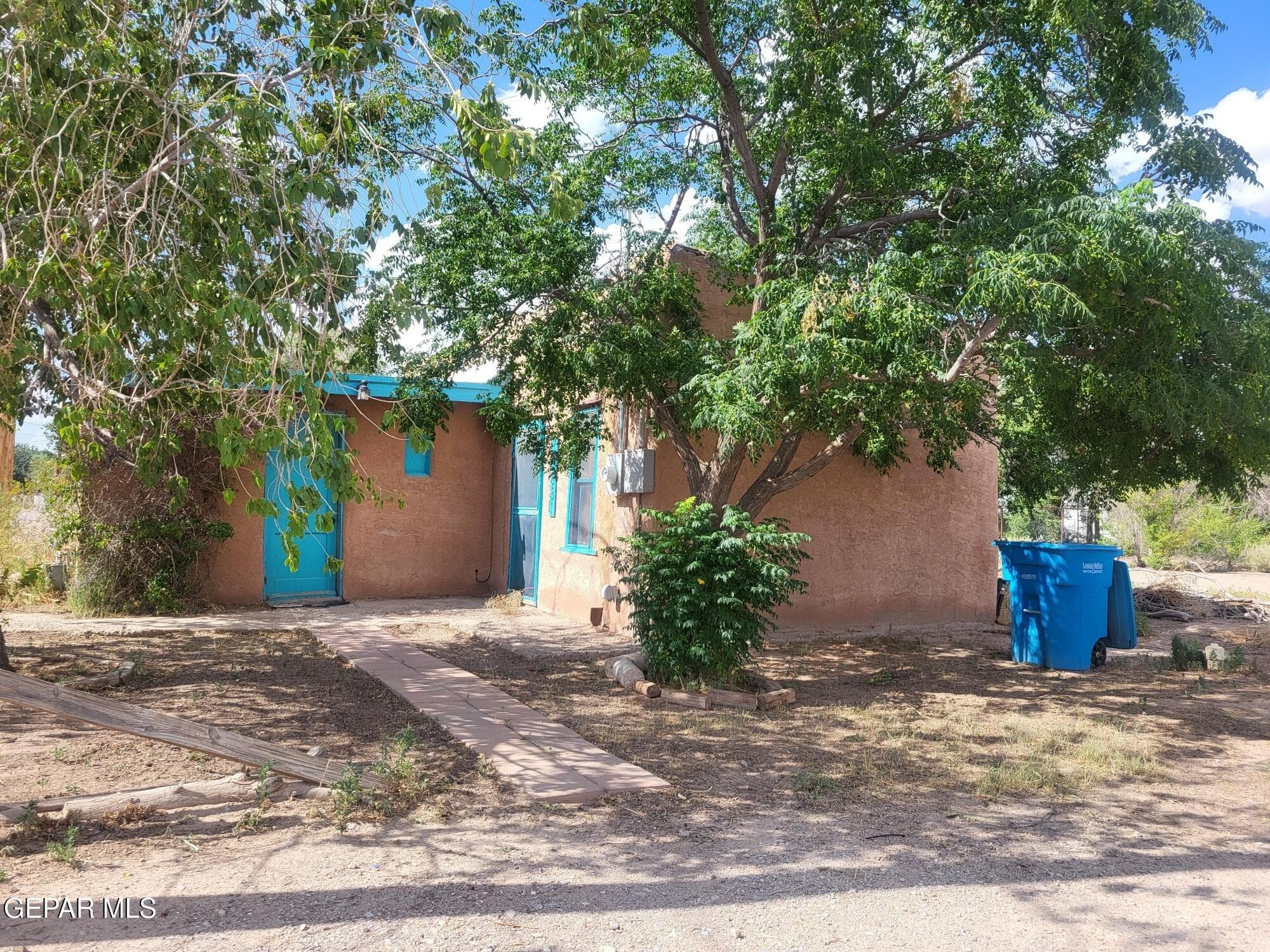 12831 Alarcon Rd