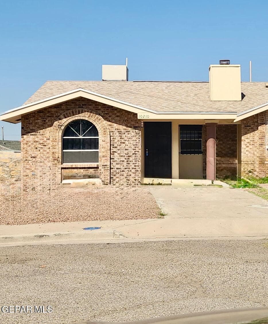 10210 Angel Falls Pl