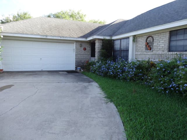 4823 Beaver Pond Dr