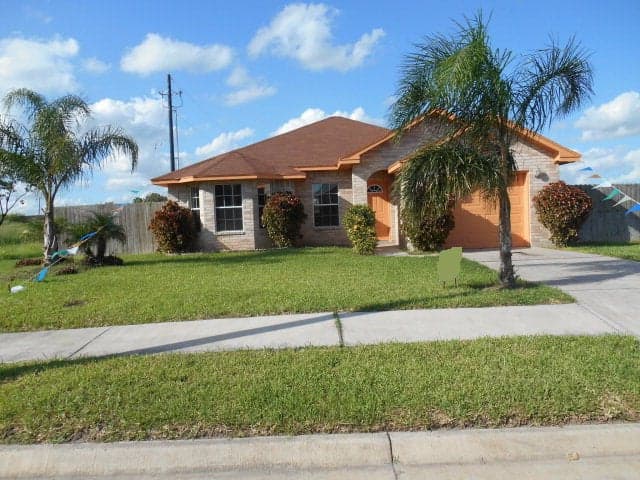 7701 El Campo