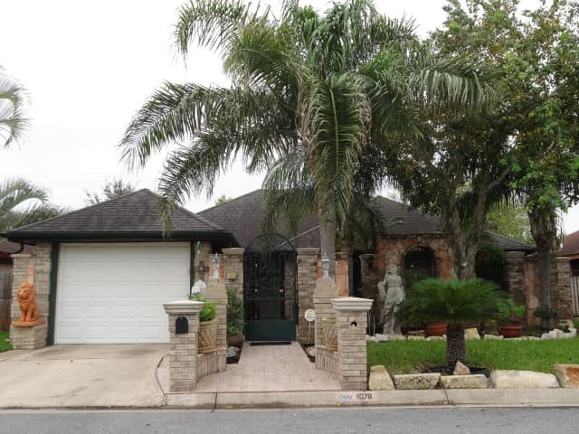 1078 Loma Verde Dr