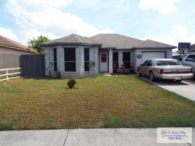 2739 Pompeii St