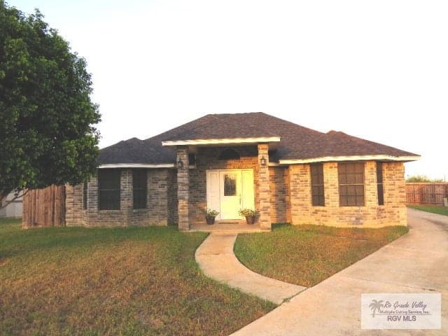 1400 Guadalajara Ave