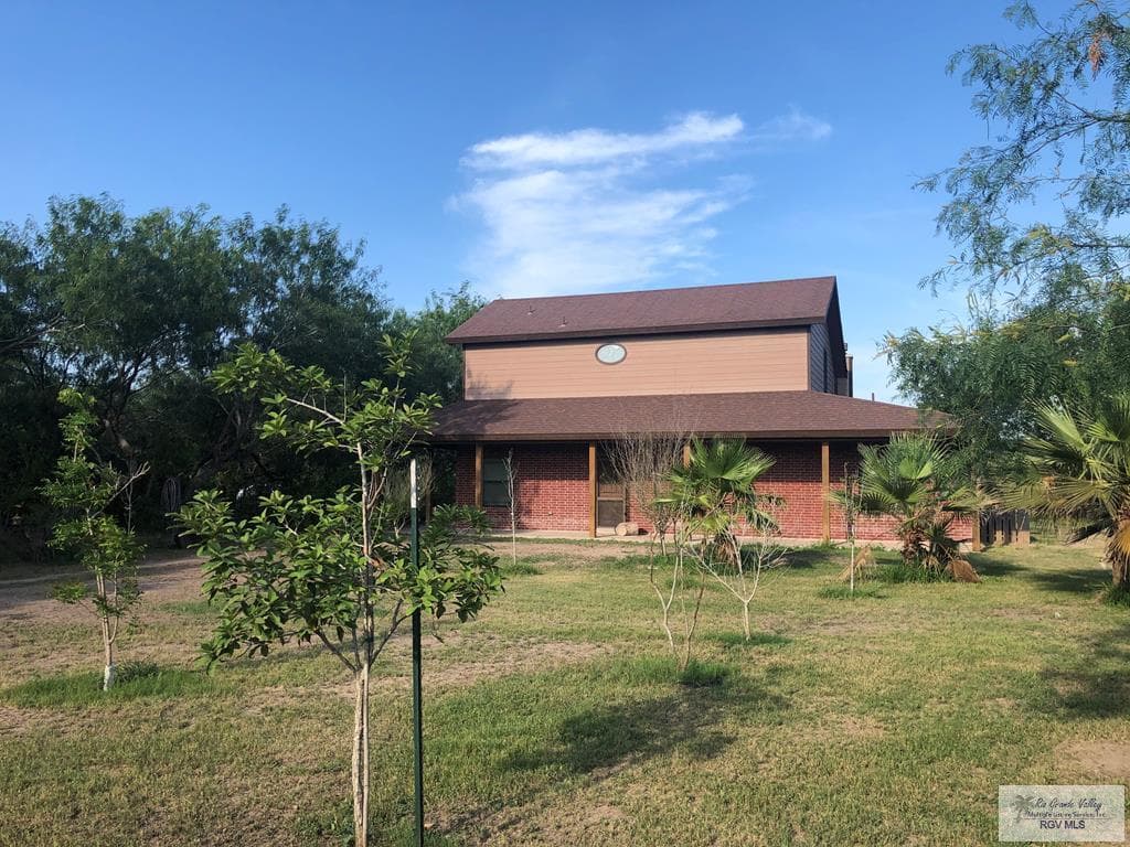 1050 N Illinois Ave