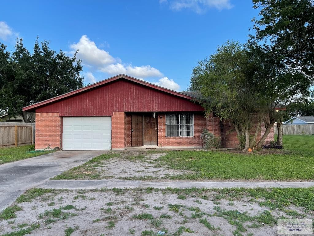 431 Peacock Dr