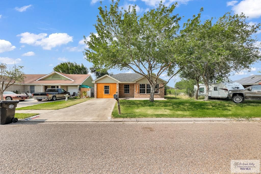 3912 Monica Dr