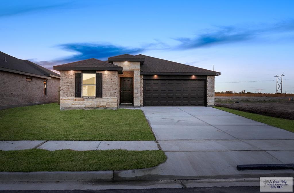 1713 Stirrup Cir