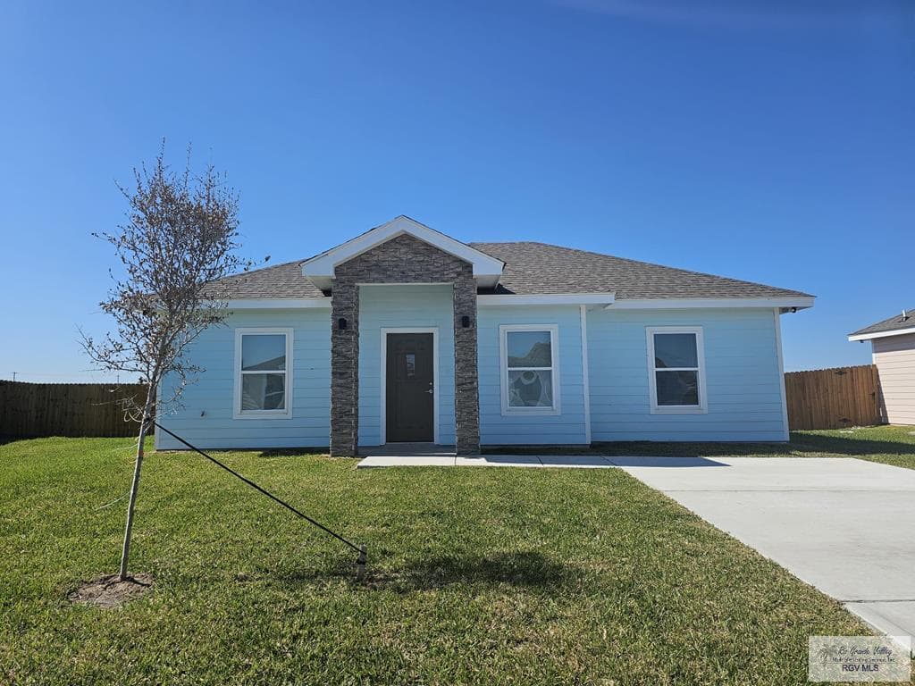 2810 Rosa Dr