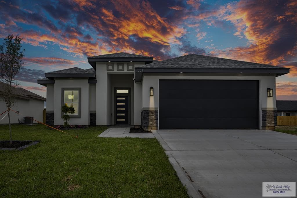 729 Kaylee Dr