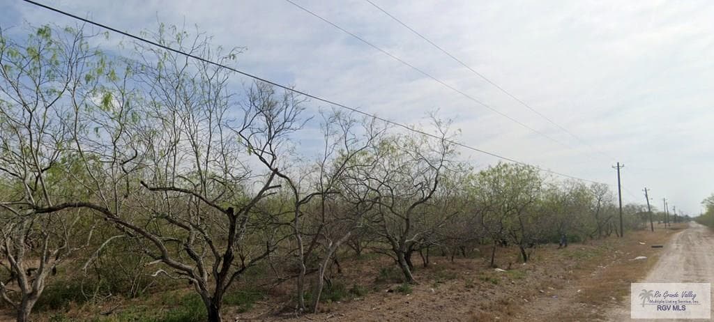 Los Ranchos Rd