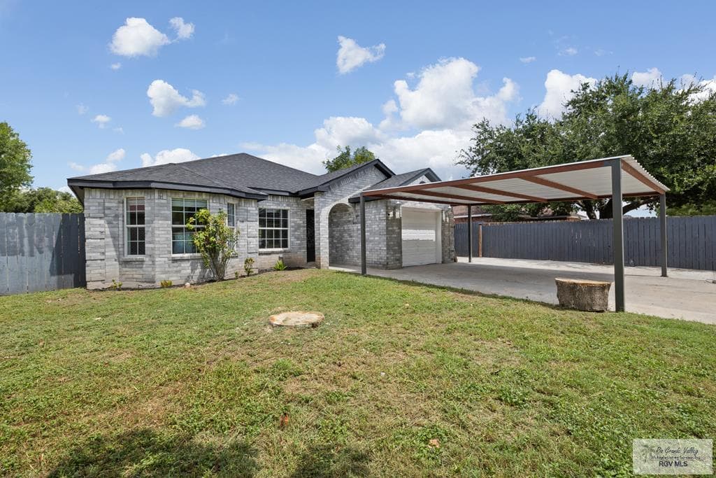 2716 Honolulu Dr