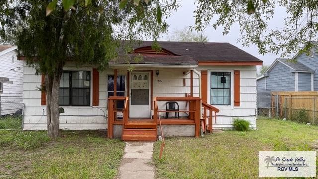 906 W Lincoln Ave