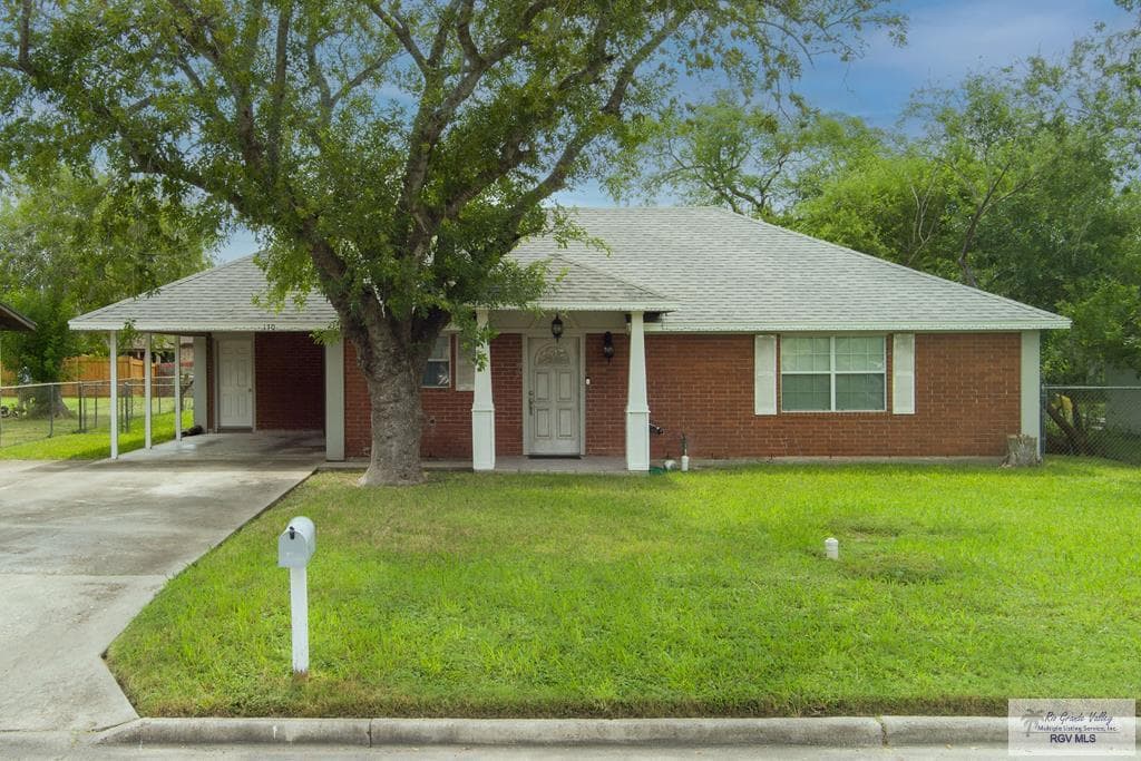 170 Pearl Dr