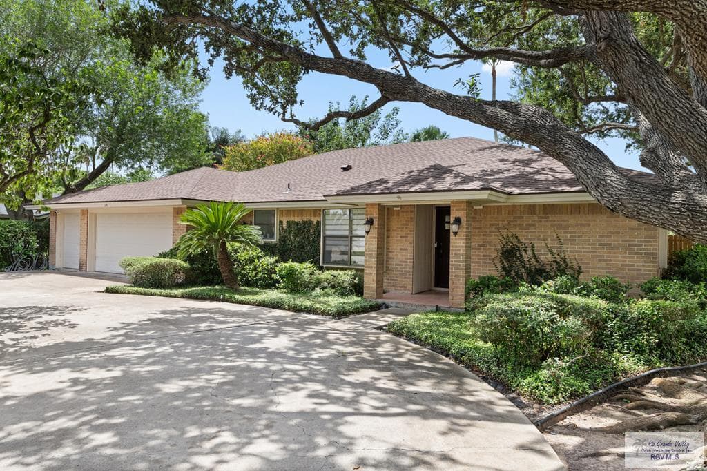 5125 Bougainvillea Dr