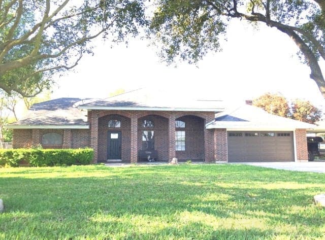 14483 Hermie Ln