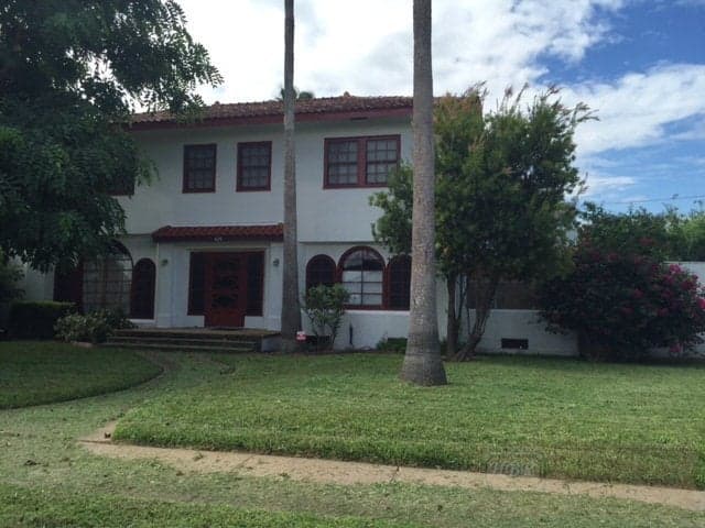 425 W Swanson St