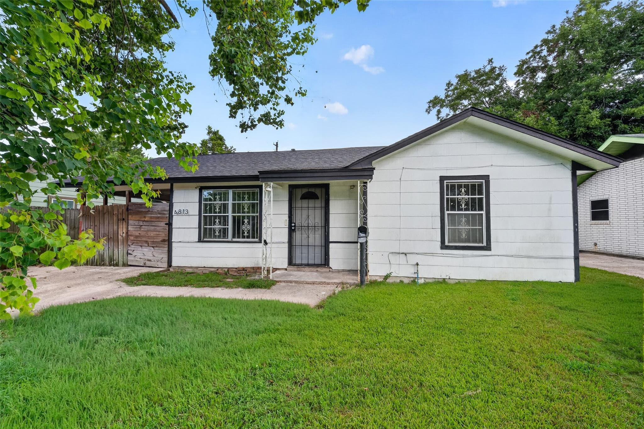 Main property image