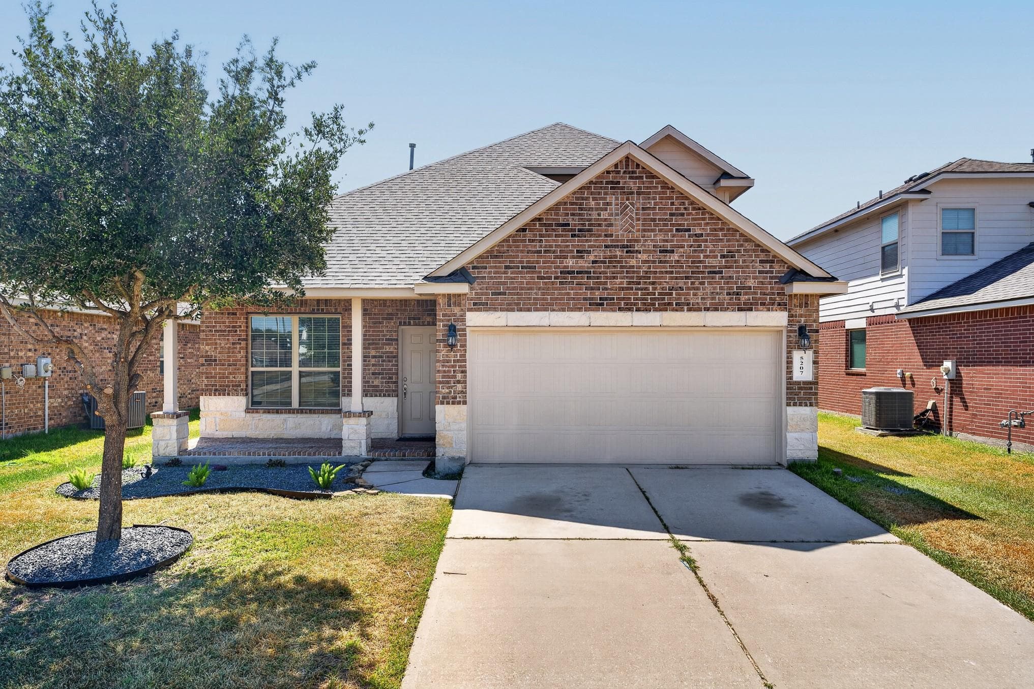 5207 Appleton Meadow Trce