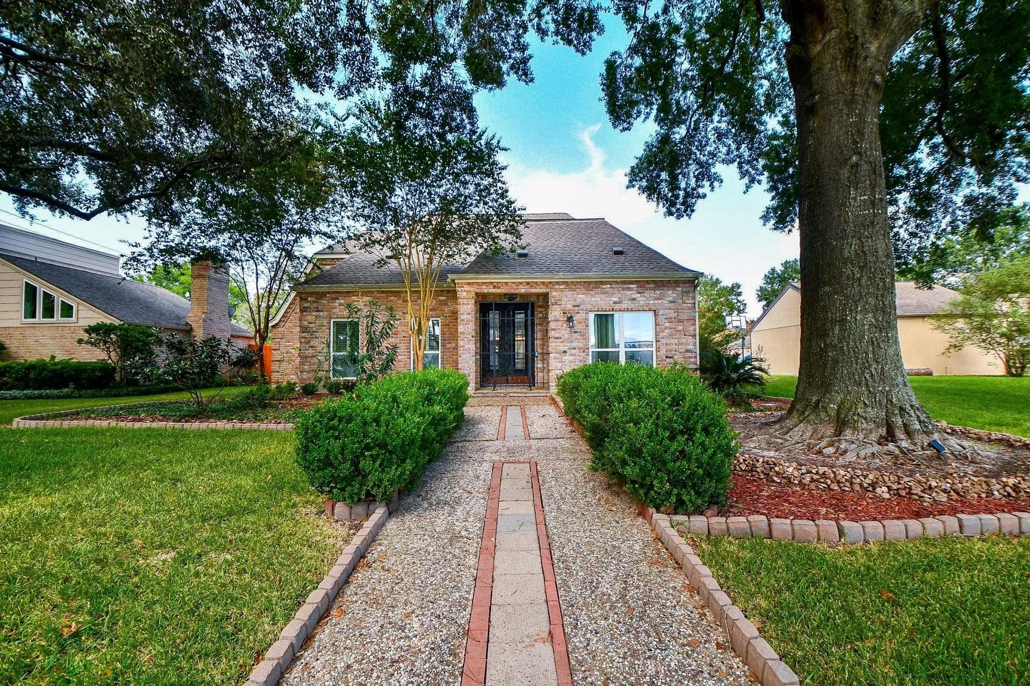 814 S Fry Rd