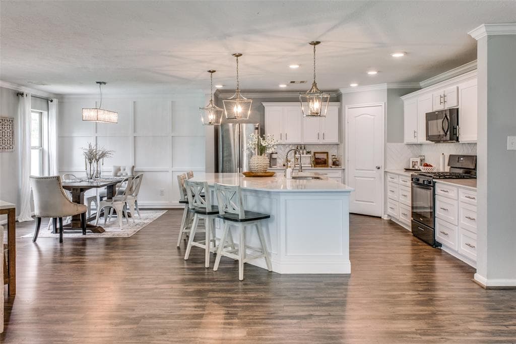3985 Eagle Nest Lake Ln