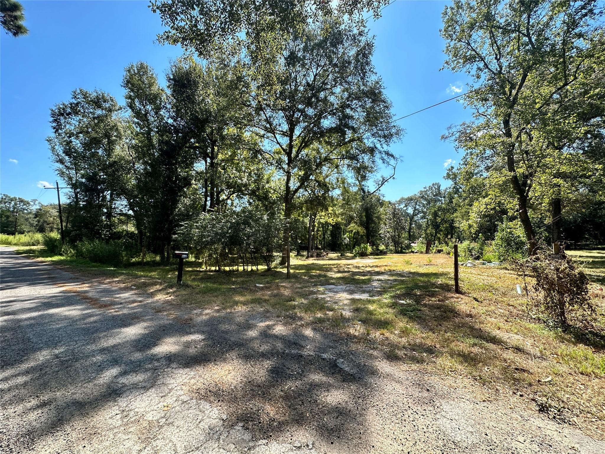 22120 Caney Dr