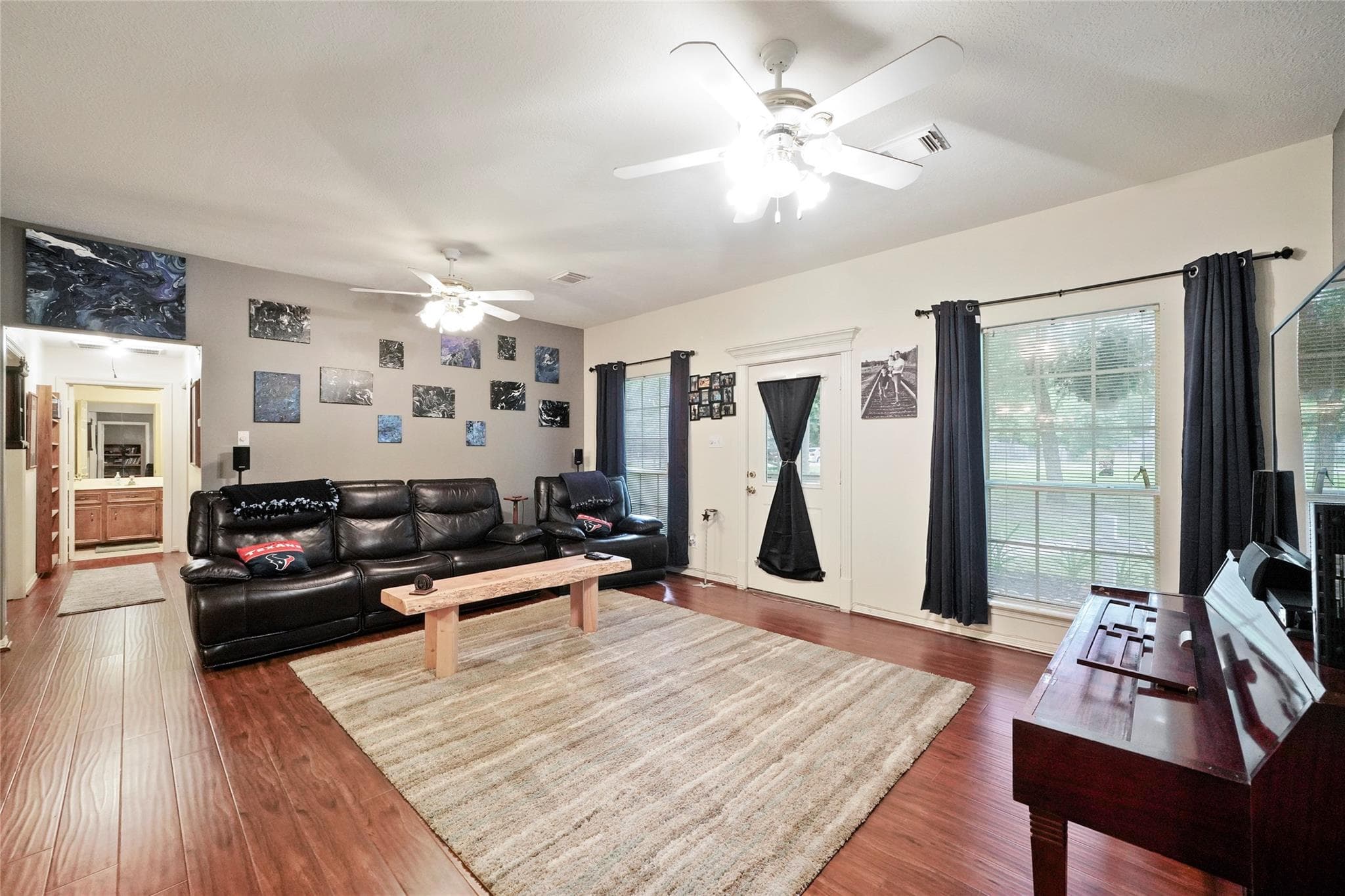 Gallery image 4