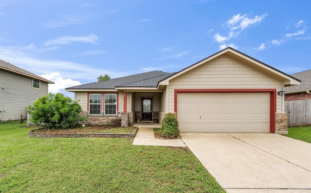 211 Boulder Dr