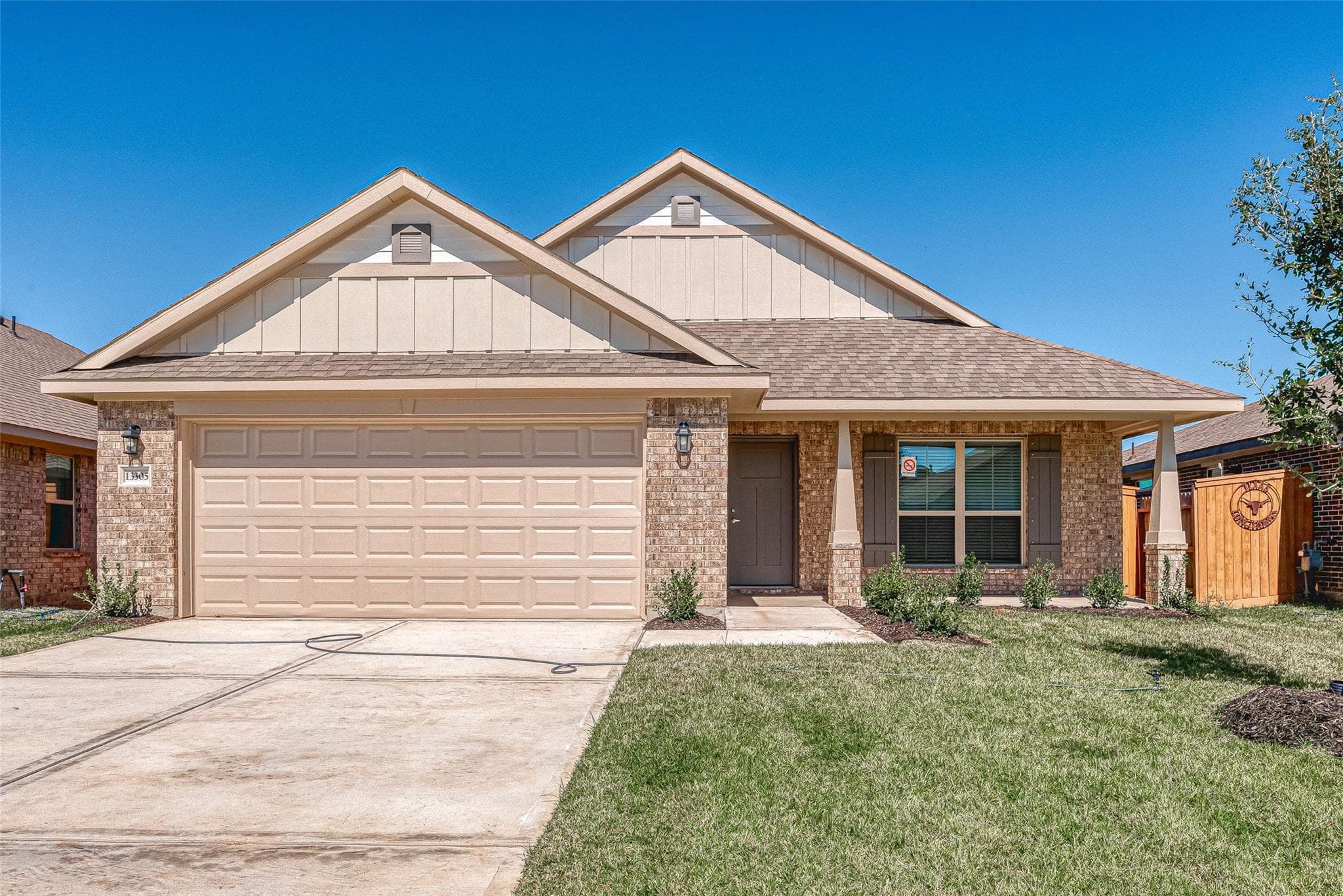 13305 Silver Egret Ln