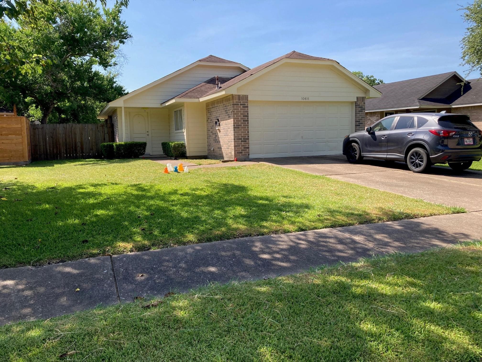 10611 Grand Pines Dr