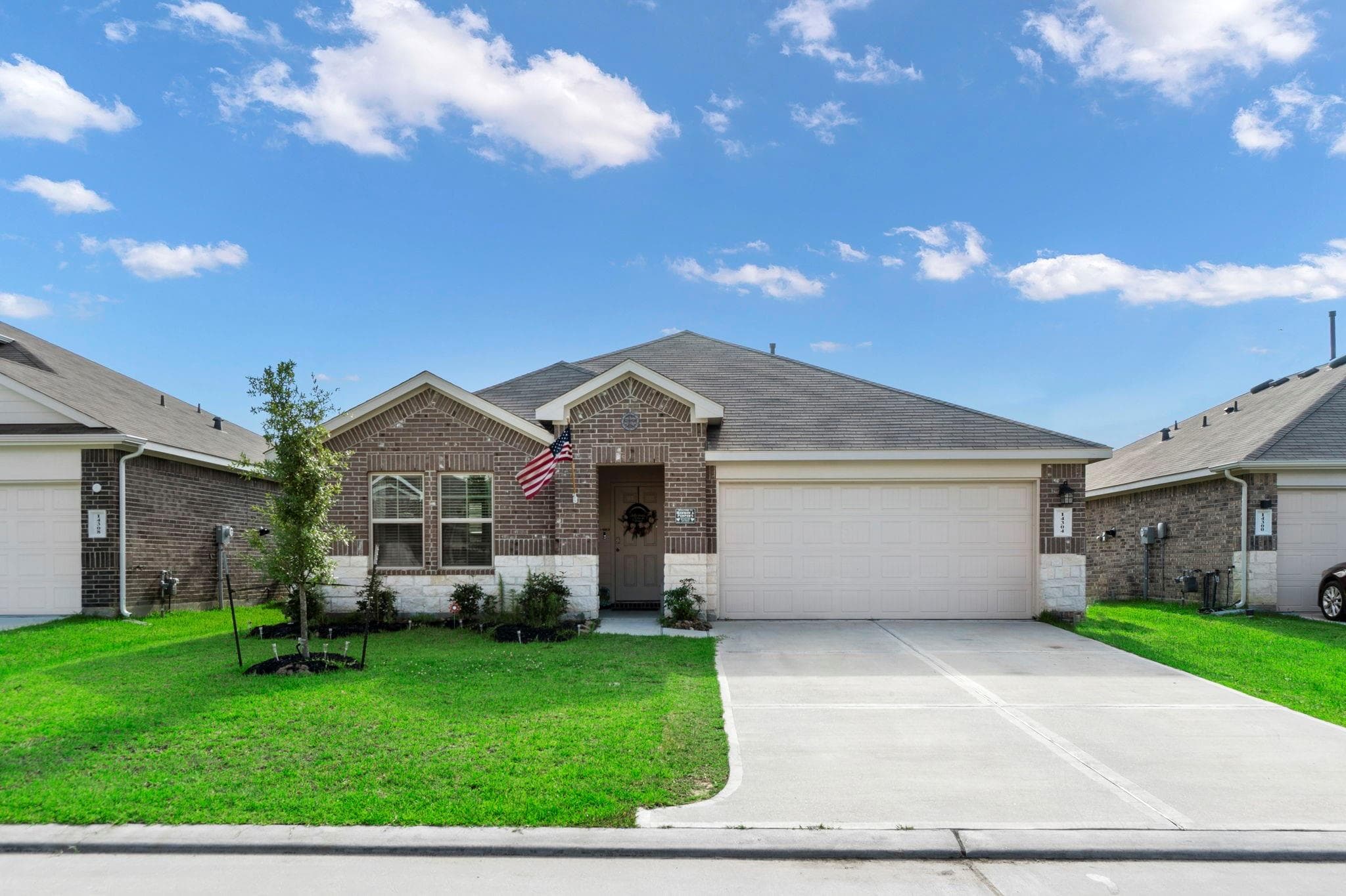 14304 W Pine Heart Dr