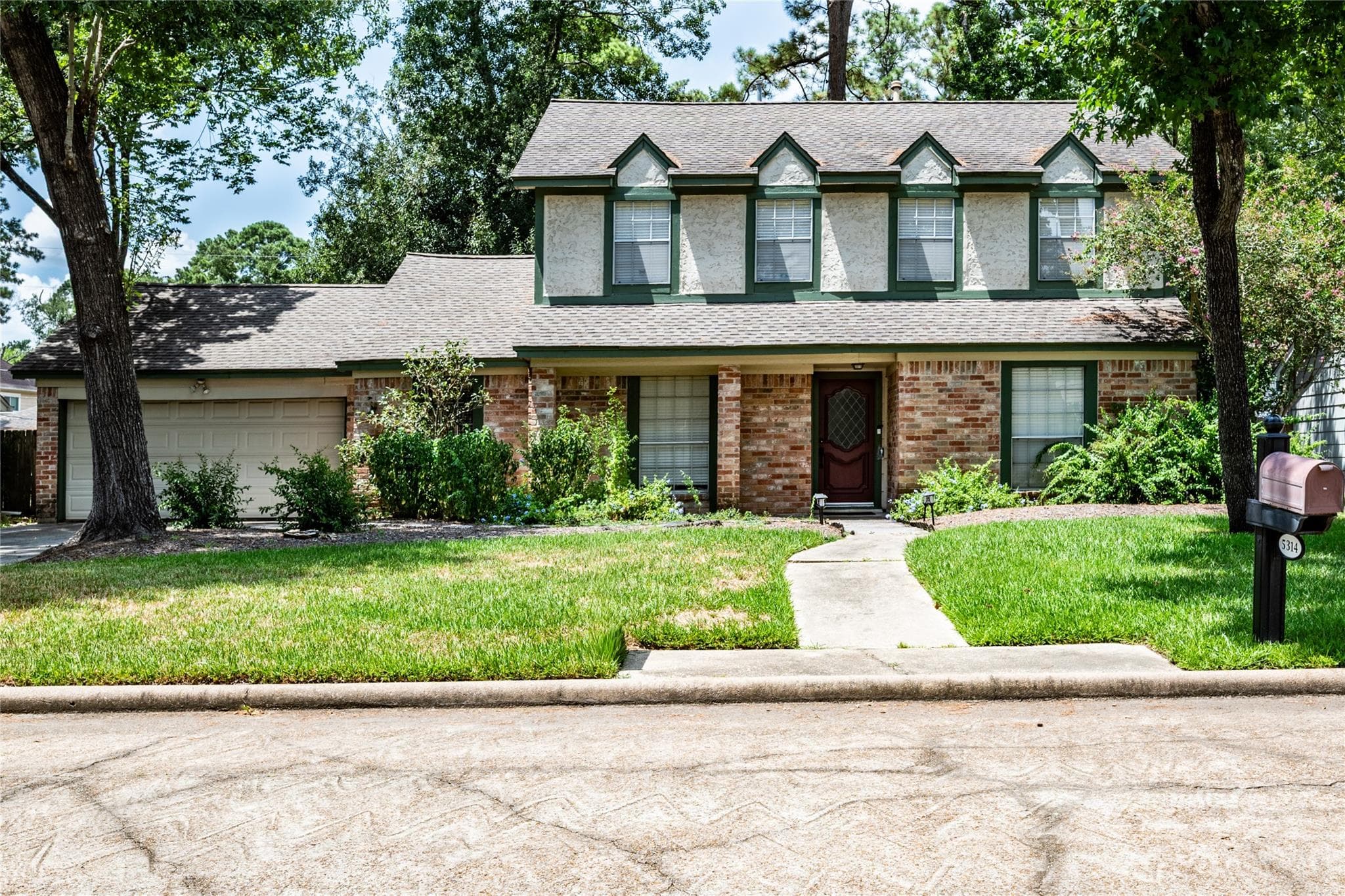 5314 Glenmere Ln