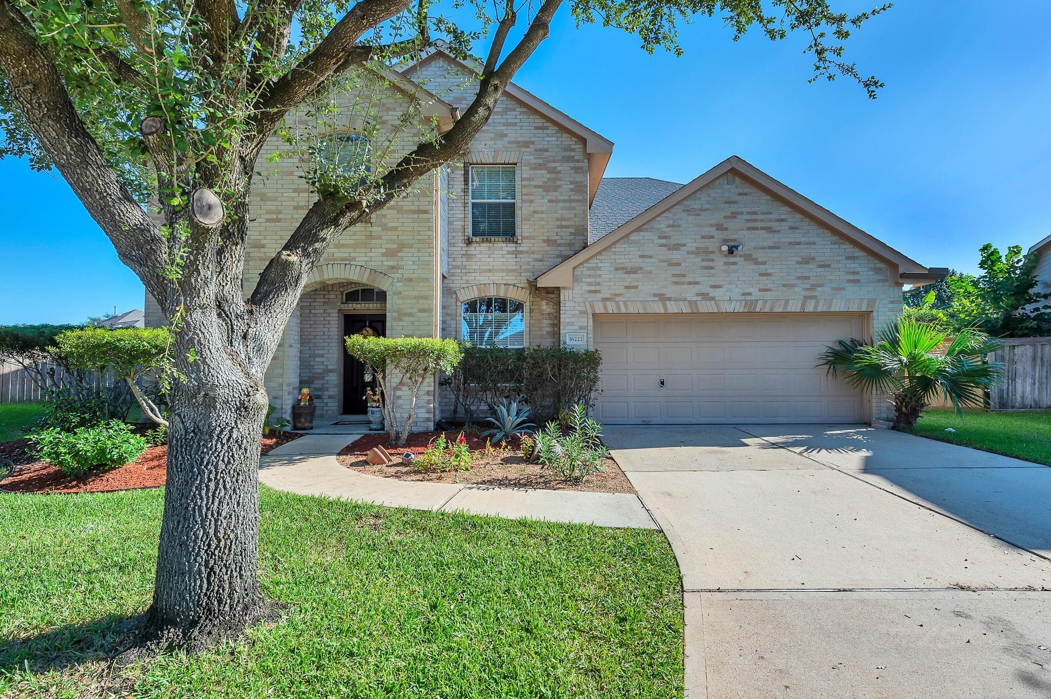 16222 Wilmington Park Ln