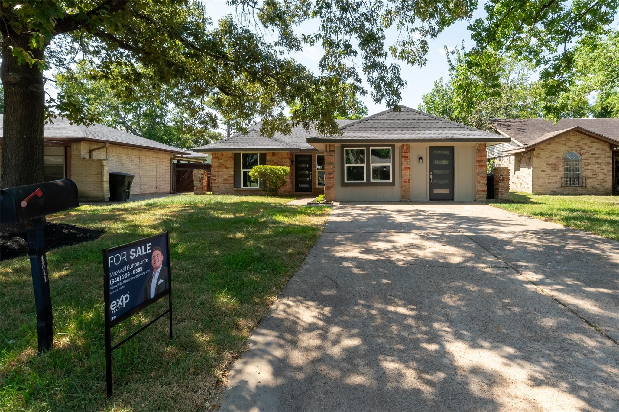 4311 Fallen Oaks Dr