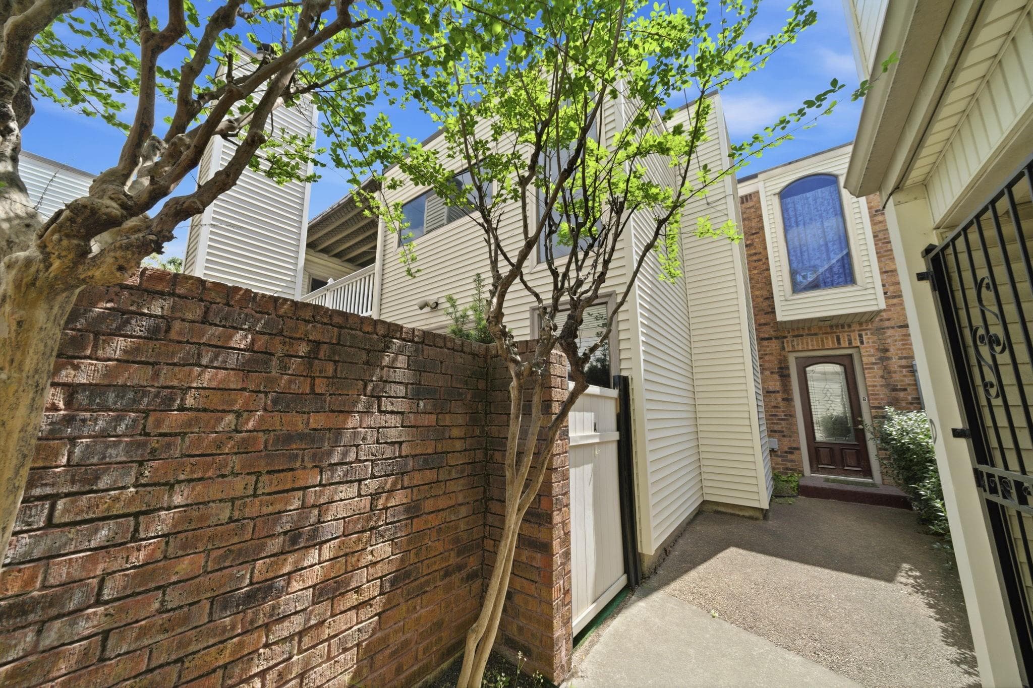 Gallery image 2