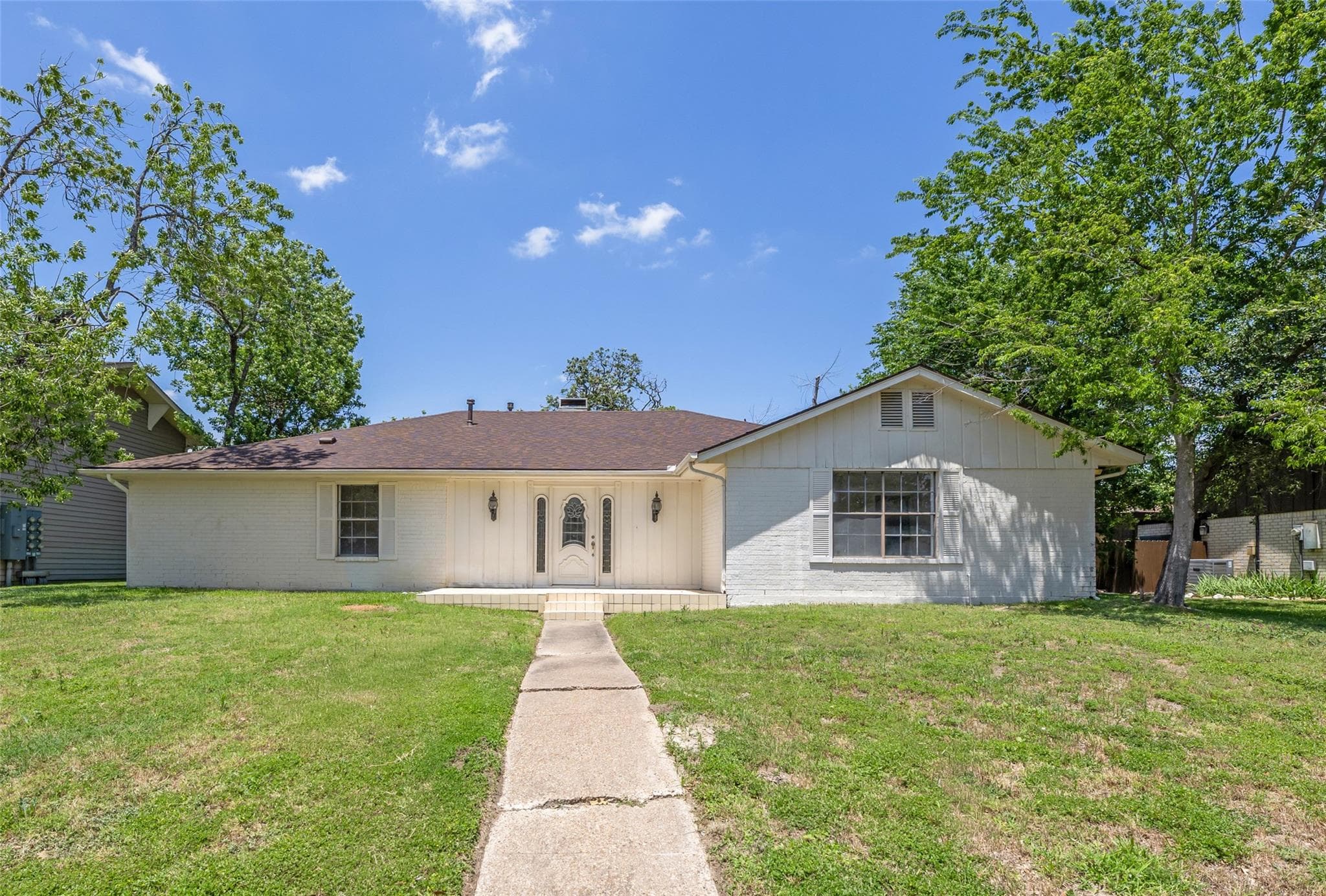 Main property image